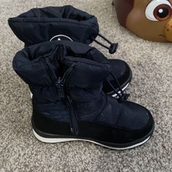 Toddler Boys Snow Boots Size 6 