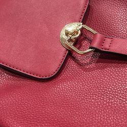 Small woman red backpack