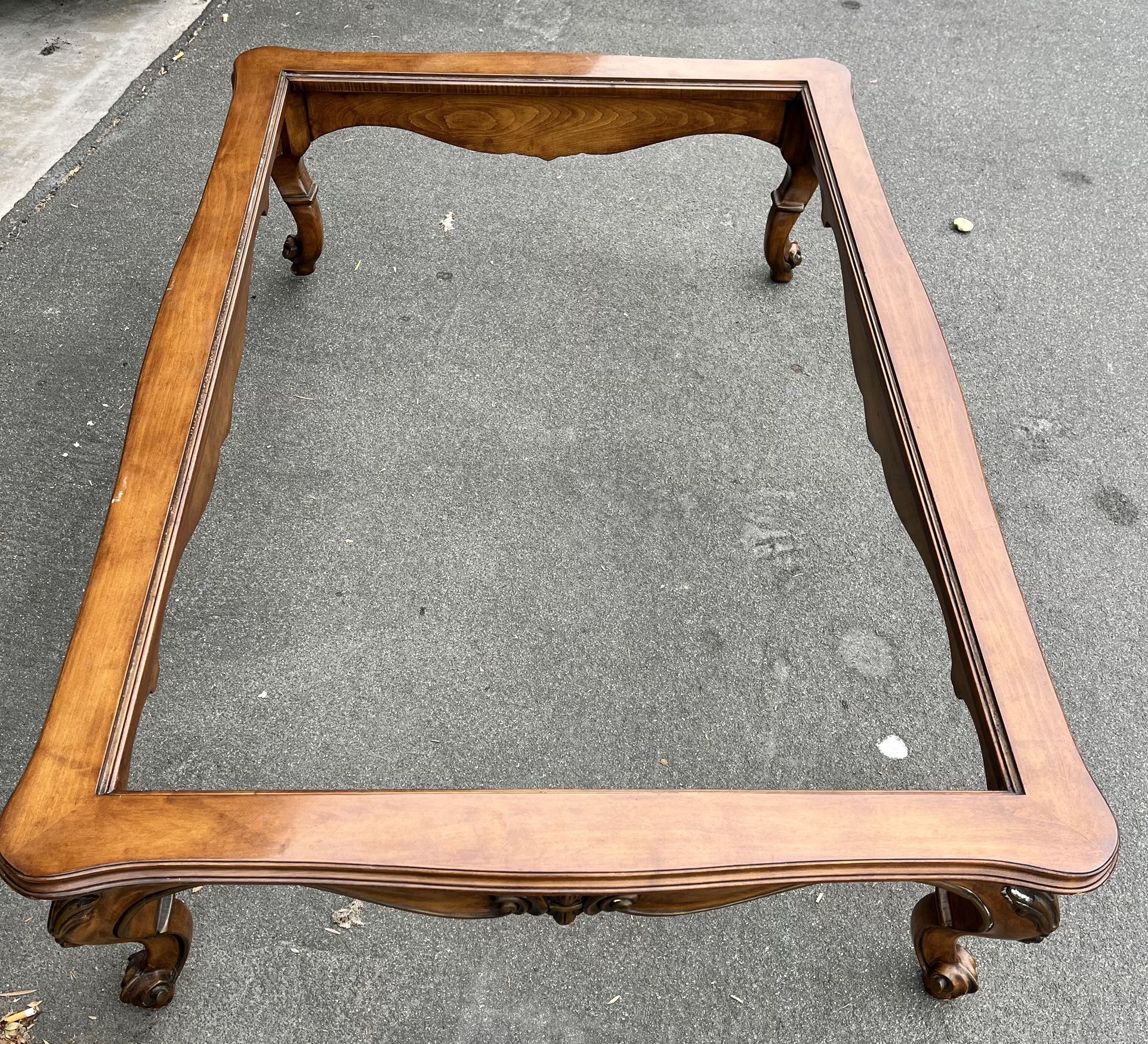 Large Coffee Table/Cocktail Table