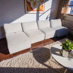 Nice Modern 4 Piece Couch! Delivery Available!