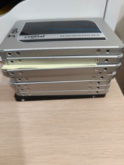Multiple 500GB 2.5" SATA SSD