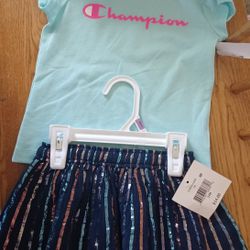 Girl's Nwt 2t Outfit