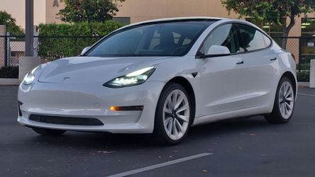2022 Tesla model 3, Clean title, LFP battery