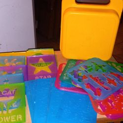 1980s Tupperware Stencils Lot With 2 Lunchbox Carrying Cases Storage Box Lot 