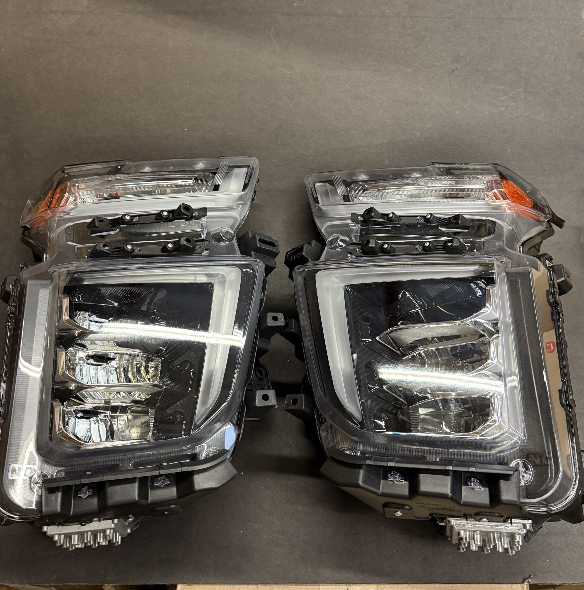 Pair 2020-2024 Chevy Silverado 2500 HD 3500HD LED Headlights Assembly Headlamps Left Right Side