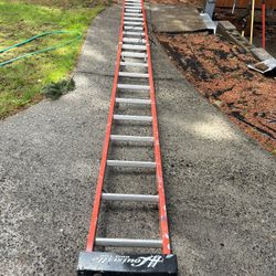 24’ LOUISVILLE LADDER 