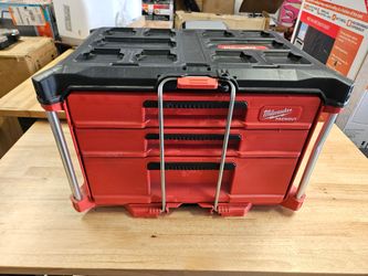 Milwaukee Packout