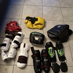 Martial Arts/Boxing Gear