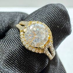 14k yellow gold CZ stones fashion ring