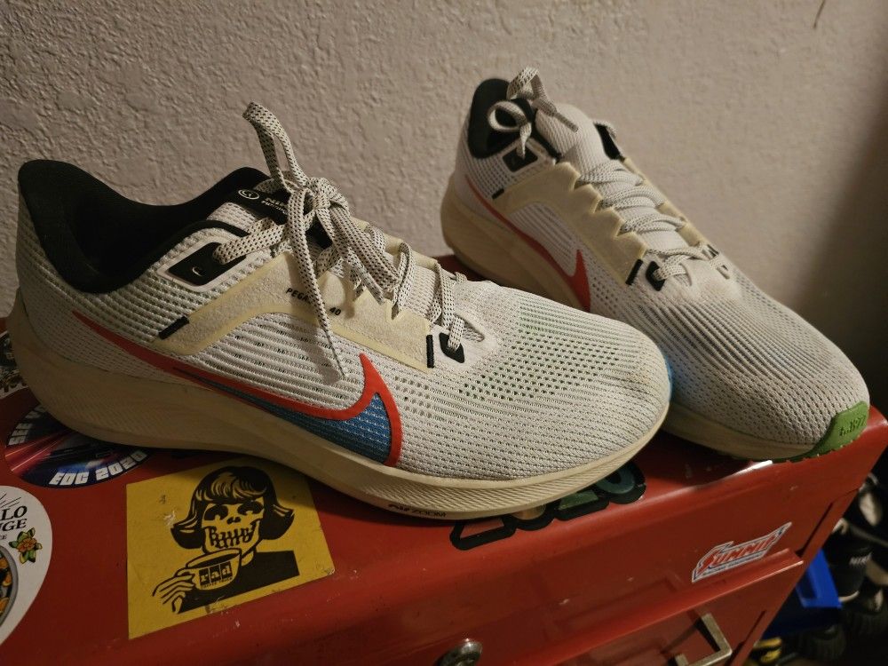 Nike Pegasus 40
Men's Road Running Shoes