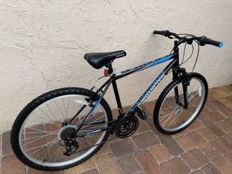 Roadmaster Granite Peak Mountain Bike $125