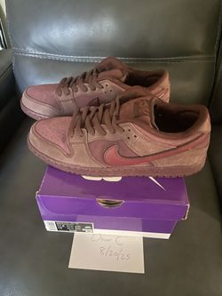 Nike SB City Of Love Burgundy Crush Size 11.5