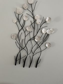 WALL DECOR