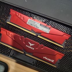 TeamGroup T-Force Vulcan Z 16GB (2X 8GB) DDR4-3600 PC4-28800