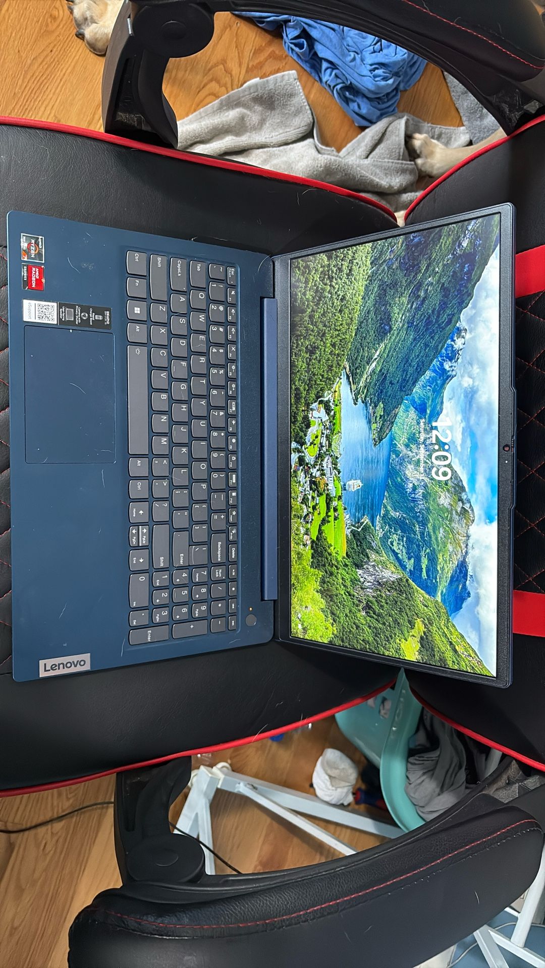 Lenovo Laptop 