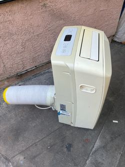 LG Portable Air Conditioner with Exhaust Hose
