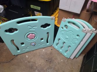 Baby Playpen Panels Mint Green Plastic (28 panels 2 doors)