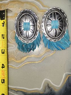 Southwestern-style or Native American Navajo concho jewelry, Statement