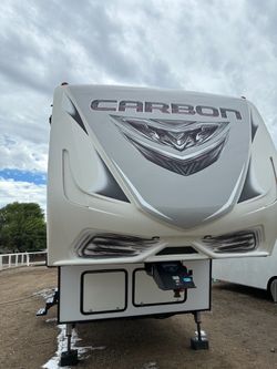 Keystone Carbon 347 fifth wheel