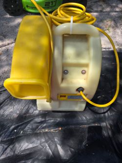 Bouce house blower