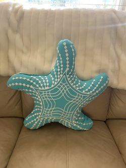 Starfish Decor Pillow 