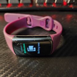 Fitbit Charge 5 For Reading The Time Only
