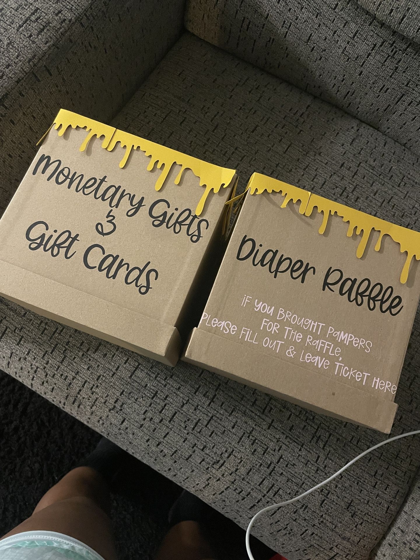 Diaper raffle (Honey Drip)