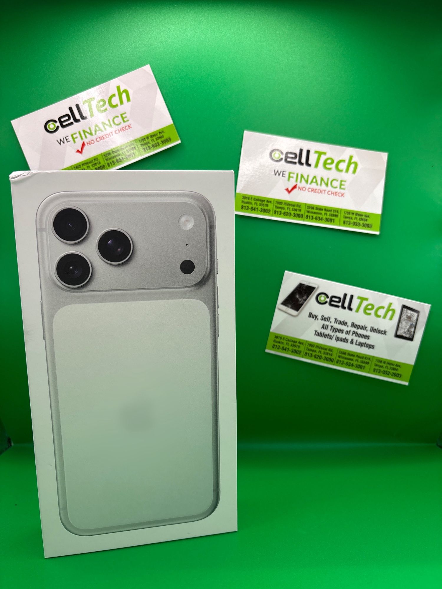 17 Pro Max Unlocked (financing Price Listed)