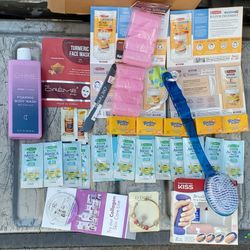 Assorted Bathroom Items