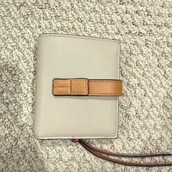 Loewe - Compact zip wallet in soft grained calfskin