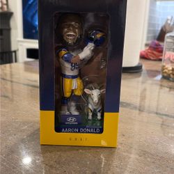 Aaron Donald G.O.A.T Bobble Head 