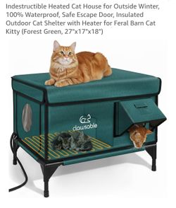 Heated cat house -Brand New in box