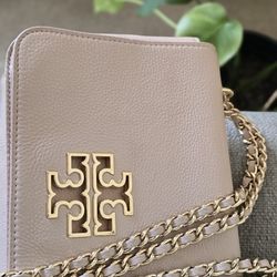 Tory Burch Chain Shoulder Bag