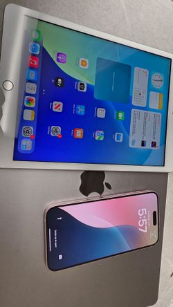 Apple iPhone 15 plus unlocked 128gb excellent condition bundle with ipad 32gb wifi.  Send me your offers