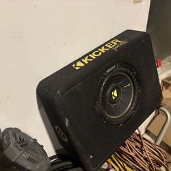 Speaker With Box Kicker Slim Fit 