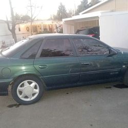 1995 Ford Taurus