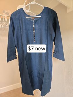 Women's Tops Size Large