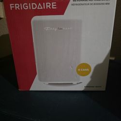 Frigidaire Reto Mini