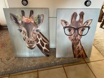 Set of 2 giraffe canvas prints