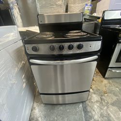 Silver stove 24 wide  220v electric negotiable