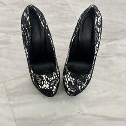 White And Black Heels Size 6