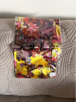 Reversible silk scarf