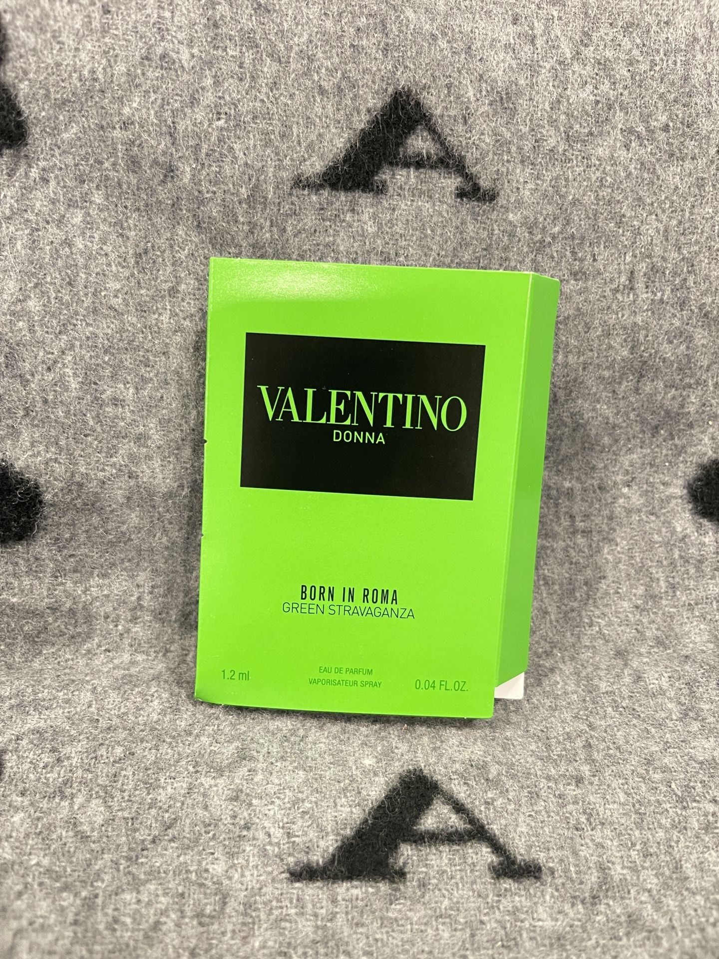 Valentino donna born in roma green stravaganza EDP 1.2ml