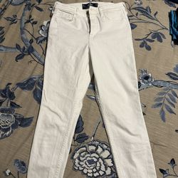 Women Hollister Jean Size 3s