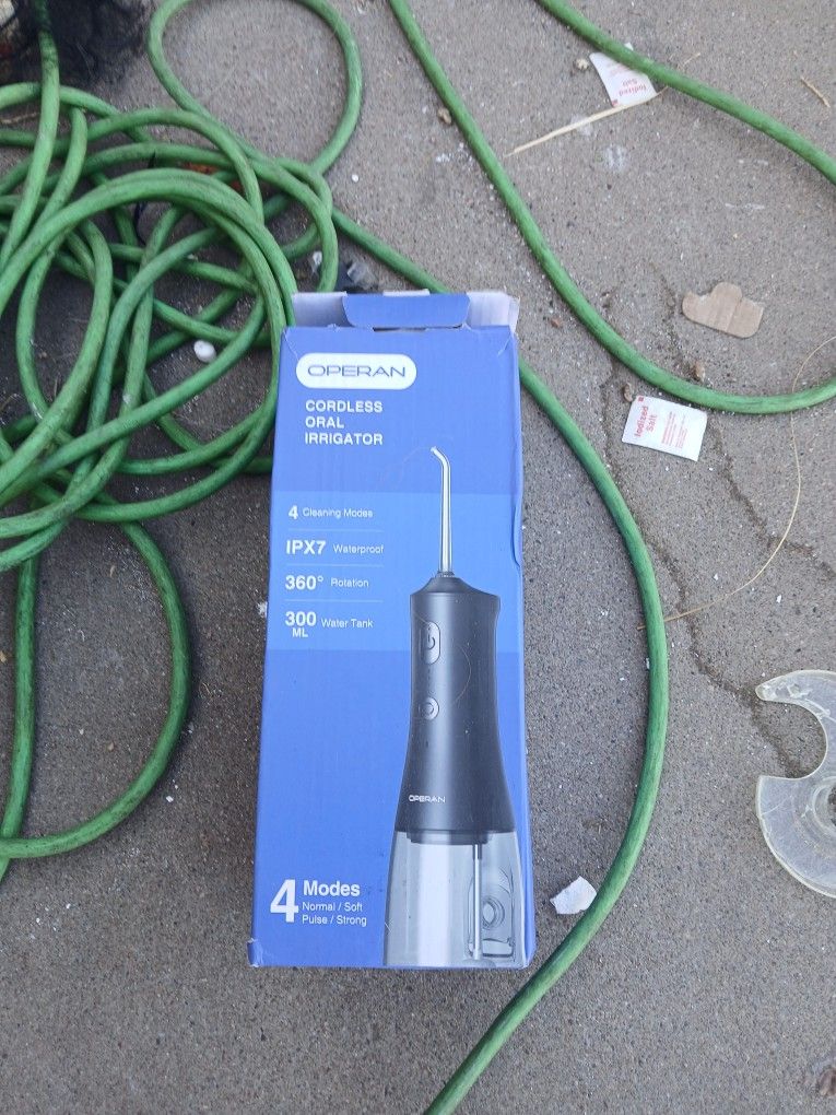 Operan Oral Irrigator