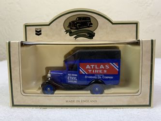 Die Cast Metal Replica: Atlas Tire Truck - Collectible - Made In England