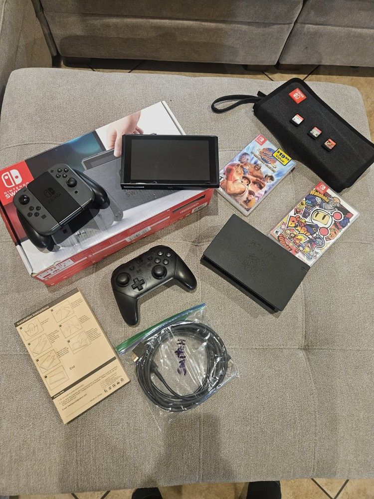 Nintendo Switch 
