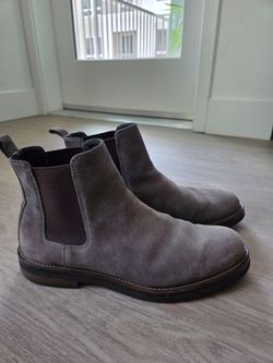 Men's Chelsea Boots - US size 10