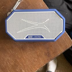 Bluetooth Speaker 