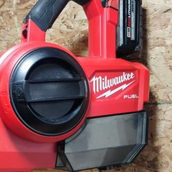 Milwaukee M18 Cordless Compact Vacuum